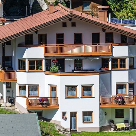 Haus Markus Strolz Санкт Антон ам Арлберг Екстериор снимка
